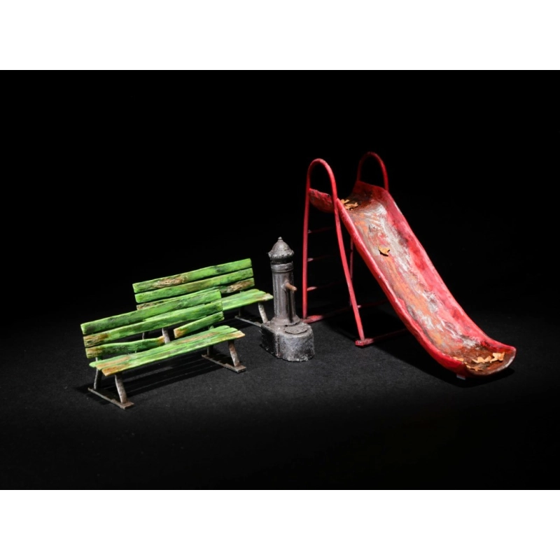 Set tobogán, bancos y fuente - Formato físico